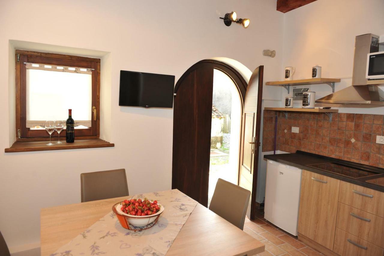 Apartmaji Kumar Шмартно Екстериор снимка
