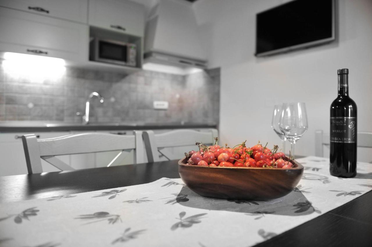 Apartmaji Kumar Шмартно Екстериор снимка